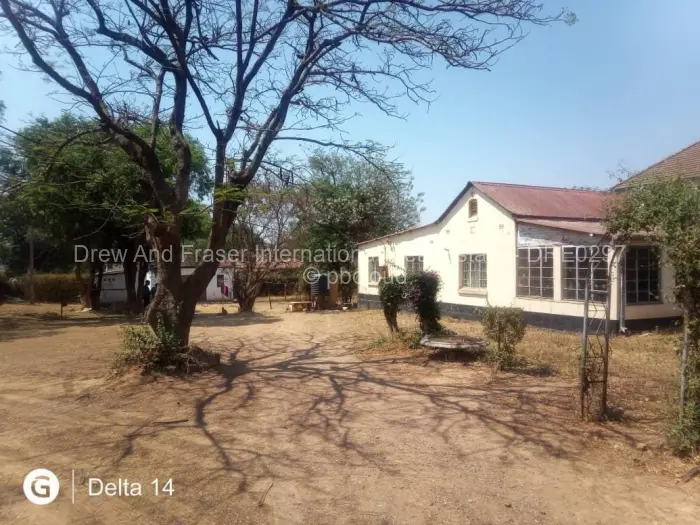 2 Bedroom House for Sale in Kadoma, Kadoma