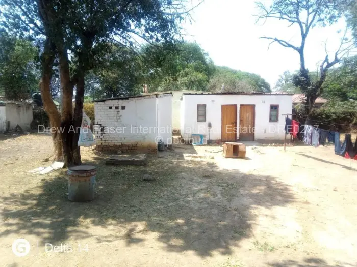 2 Bedroom House for Sale in Kadoma, Kadoma