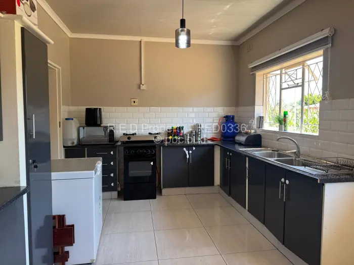 3 Bedroom House for Sale in Queens Park East, Bulawayo