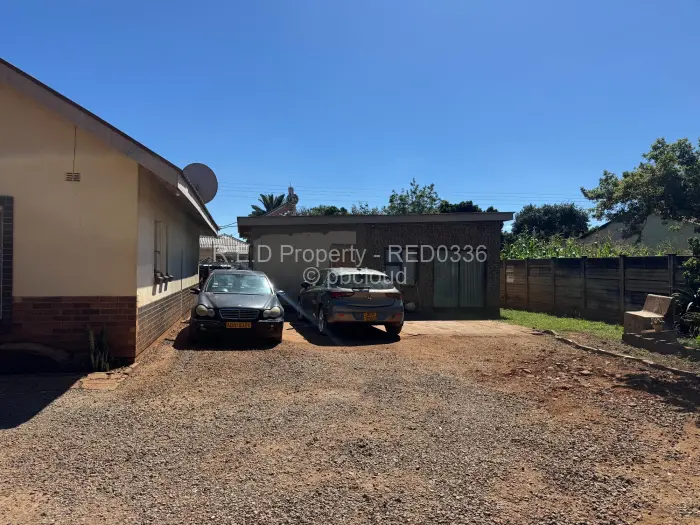 3 Bedroom House for Sale in Queens Park East, Bulawayo