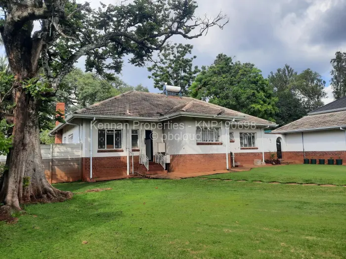 3 Bedroom House for Sale in Alexandra Park, Harare