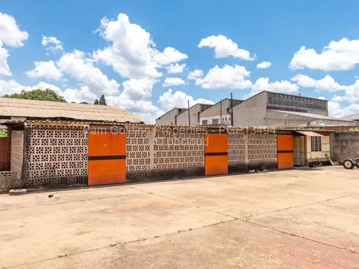 Warehouse/Industrial for Sale in Ardbennie, Harare