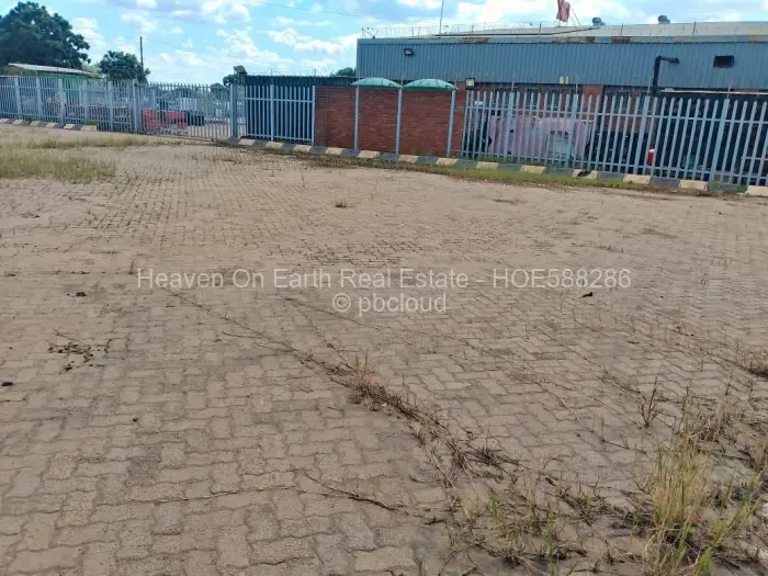Retail/Shop for Sale in Glen View, Harare