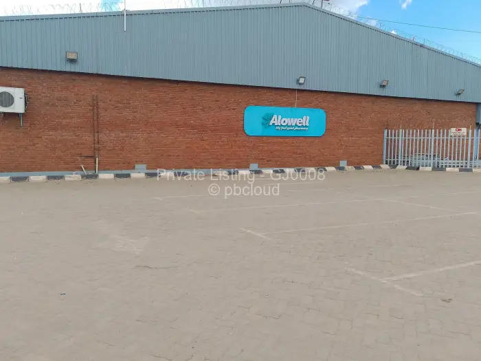 Retail/Shop for Sale in Glen View, Harare