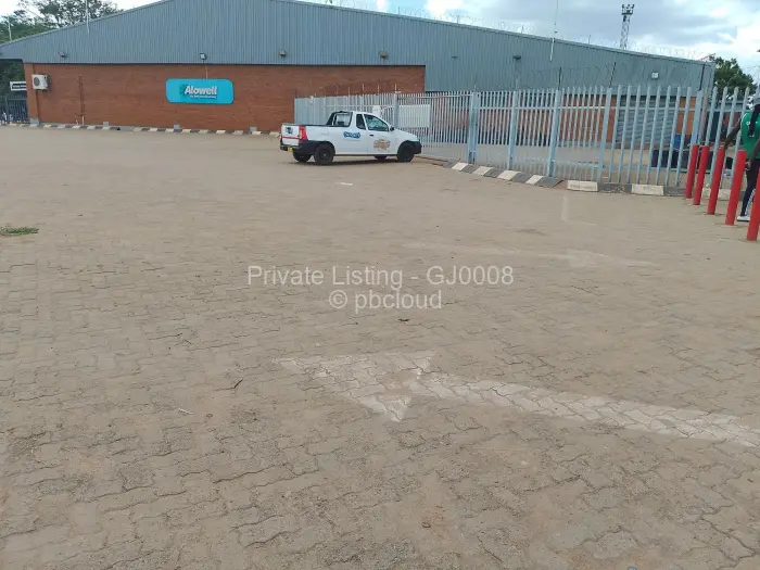 Retail/Shop for Sale in Glen View, Harare