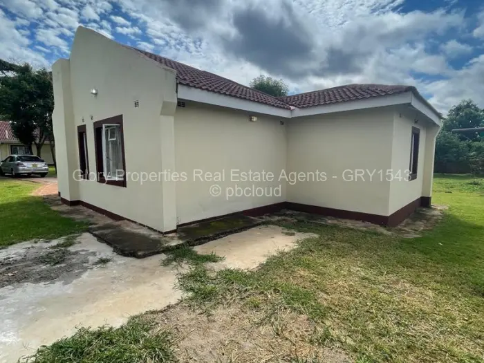 2 Bedroom Cottage/Garden Flat to Rent in Mount Pleasant Heights, Harare