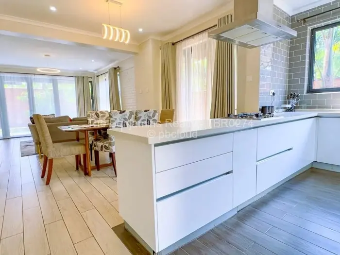 Townhouse/Cluster to Rent in Greendale, Harare