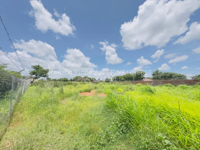 Residential Stand for Sale in Norton, Norton