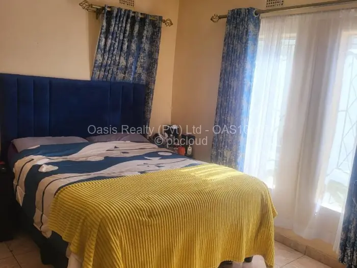 Flat/Apartment to Rent in Greencroft, Harare