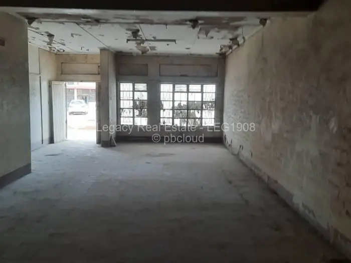 Retail/Shop to Rent in Chitungwiza, Chitungwiza