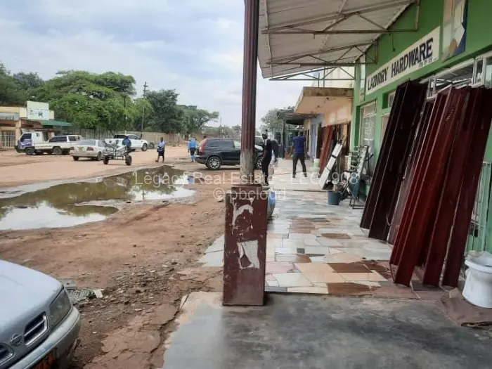 Retail/Shop to Rent in Chitungwiza, Chitungwiza