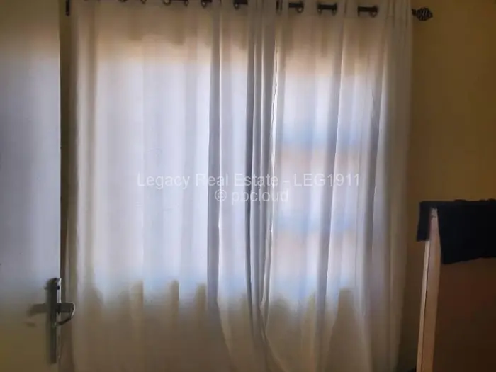 3 Bedroom Cottage/Garden Flat to Rent in Mount Pleasant, Harare