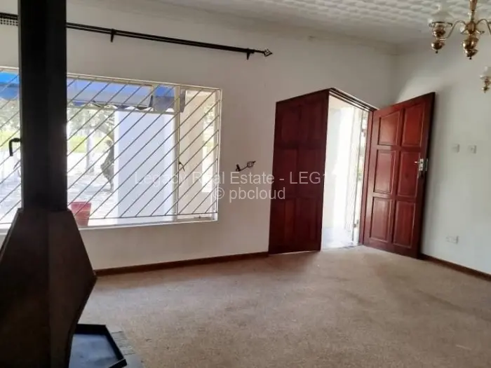 Townhouse/Cluster to Rent in Greendale, Harare
