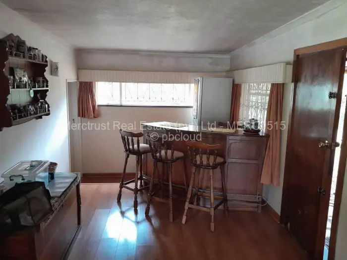 5 Bedroom House for Sale in Highlands, Harare