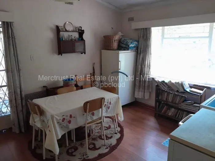 5 Bedroom House for Sale in Highlands, Harare