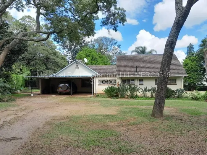 5 Bedroom House for Sale in Highlands, Harare