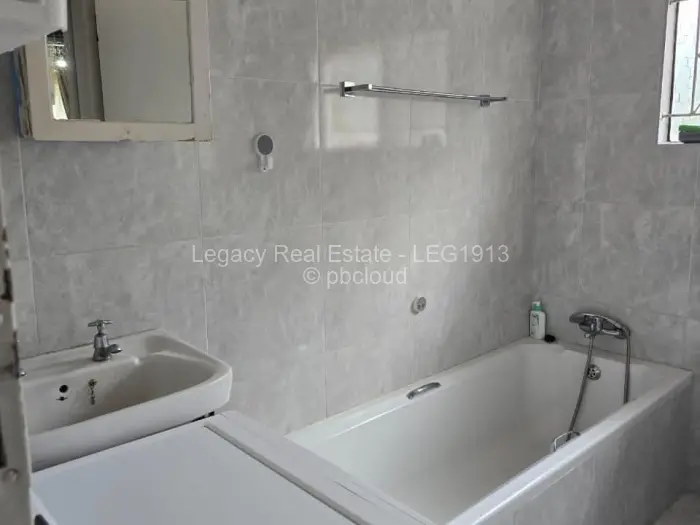 3 Bedroom Cottage/Garden Flat to Rent in Bluff Hill