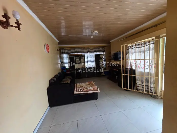 House for Sale in Highfield, Harare