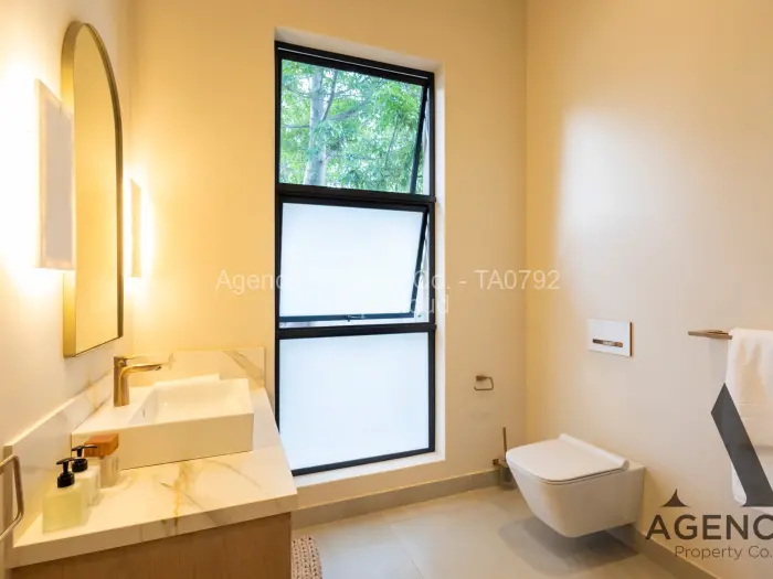 Townhouse/Cluster to Rent in Chisipite, Harare