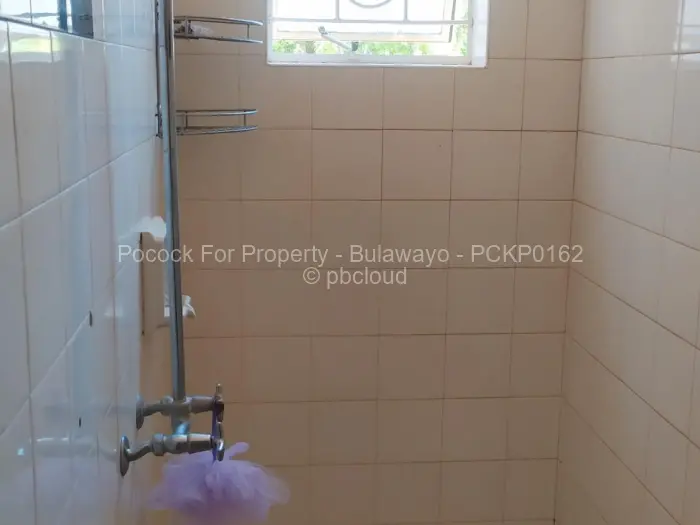 4 Bedroom House for Sale in Suburbs, Bulawayo