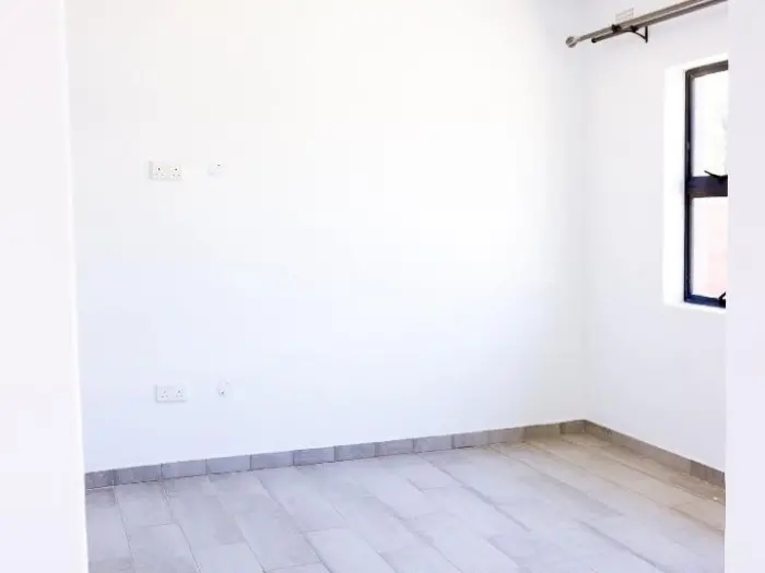 Townhouse/Cluster for Sale in Bulawayo City Centre, Bulawayo