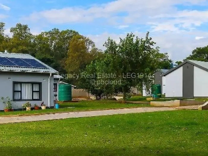 Townhouse/Cluster for Sale in Bulawayo City Centre, Bulawayo