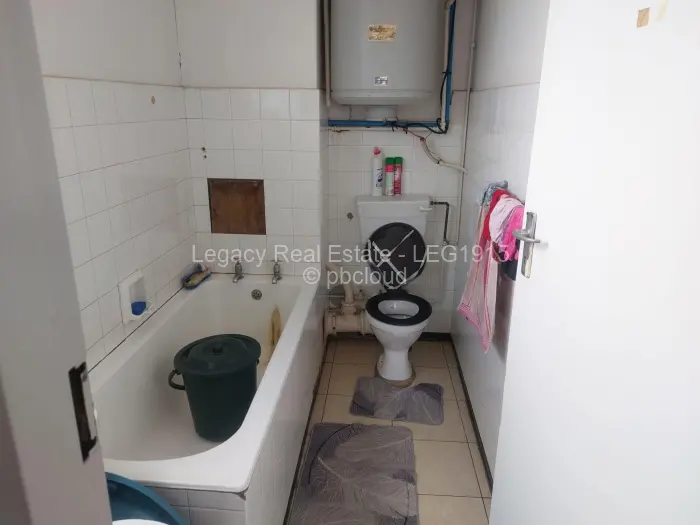 Townhouse/Cluster for Sale in Highlands, Harare