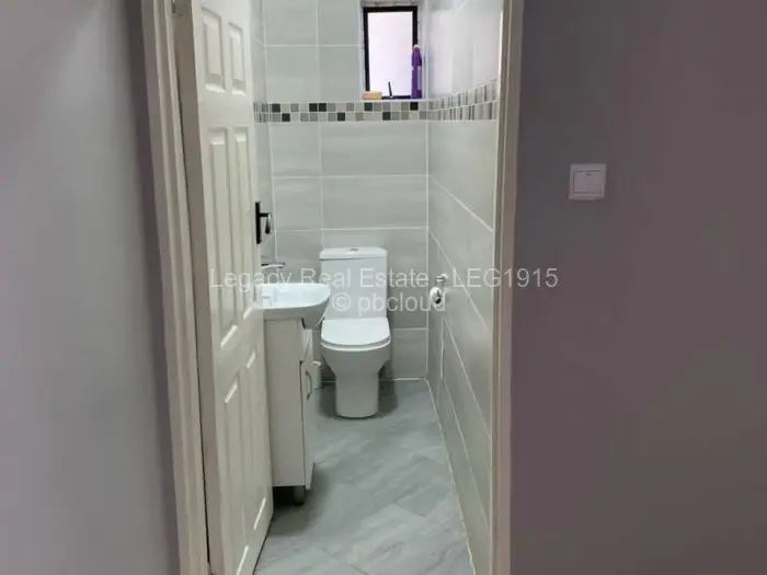 Townhouse/Cluster for Sale in Highlands, Harare