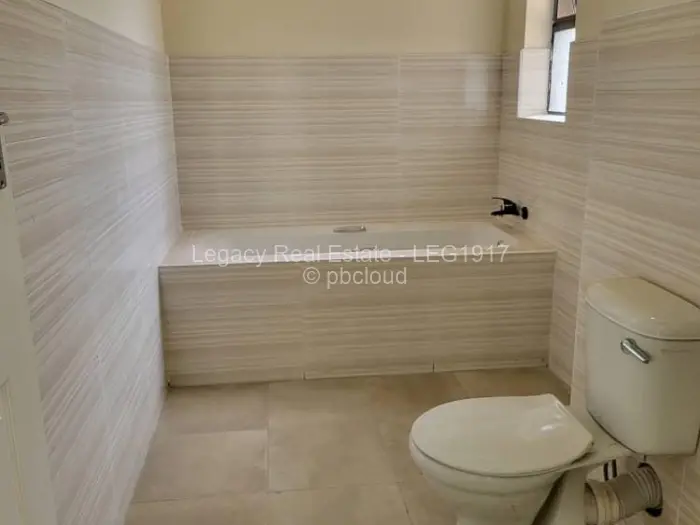 Flat/Apartment for Sale in Ashdown Park, Harare