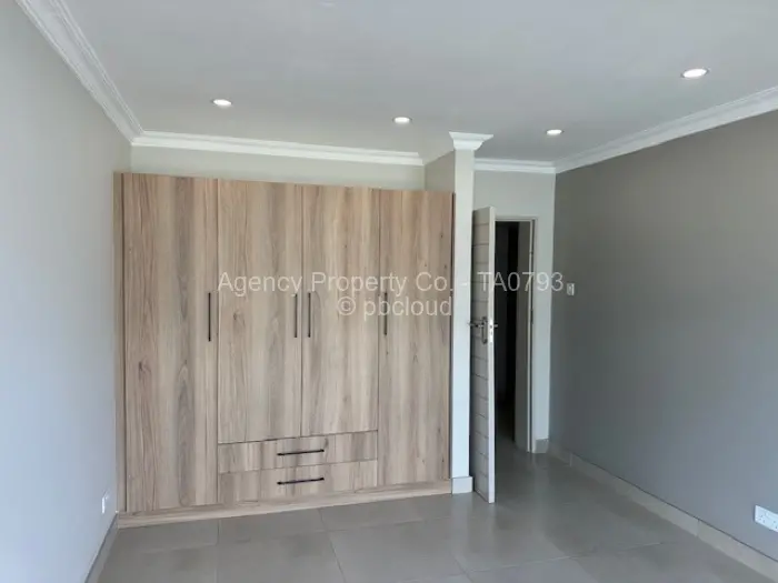 Townhouse/Cluster to Rent in Mount Pleasant, Harare