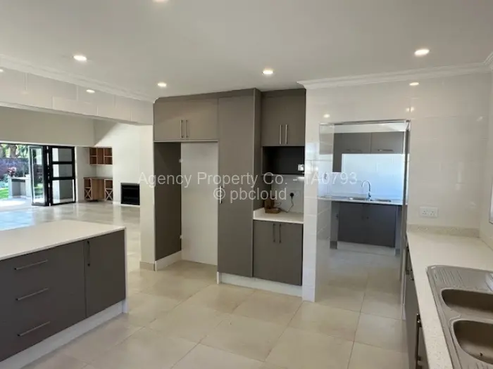 Townhouse/Cluster to Rent in Mount Pleasant, Harare