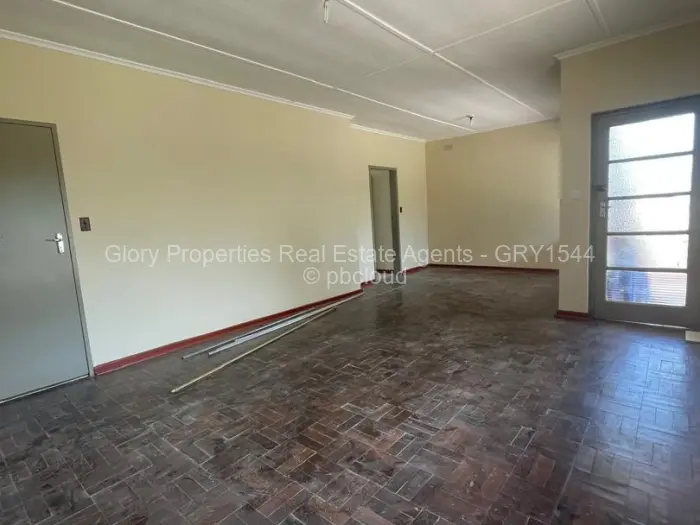 3 Bedroom House for Sale in Mabelreign, Harare