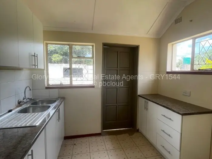 3 Bedroom House for Sale in Mabelreign, Harare