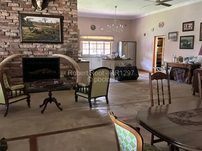 3 Bedroom House for Sale in Victoria Falls, Victoria Falls