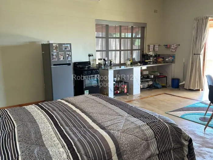 3 Bedroom House for Sale in Victoria Falls, Victoria Falls