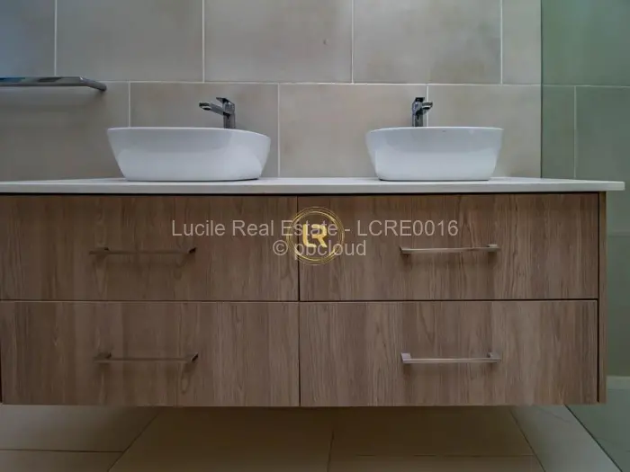 Flat/Apartment to Rent in Vainona