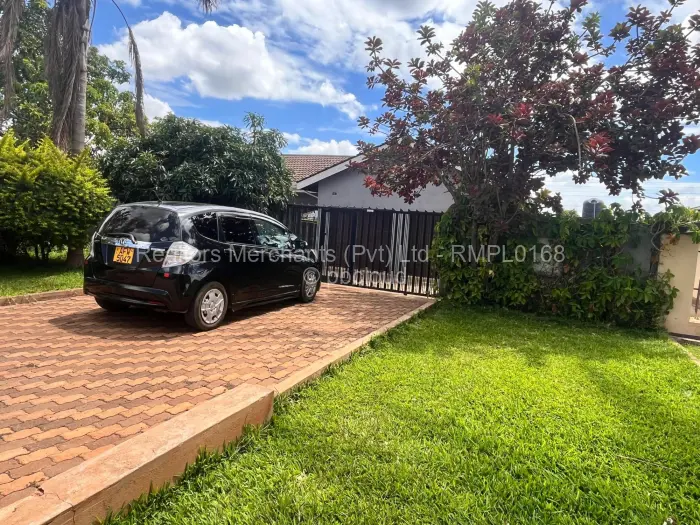 4 Bedroom House for Sale in Cold Comfort, Harare