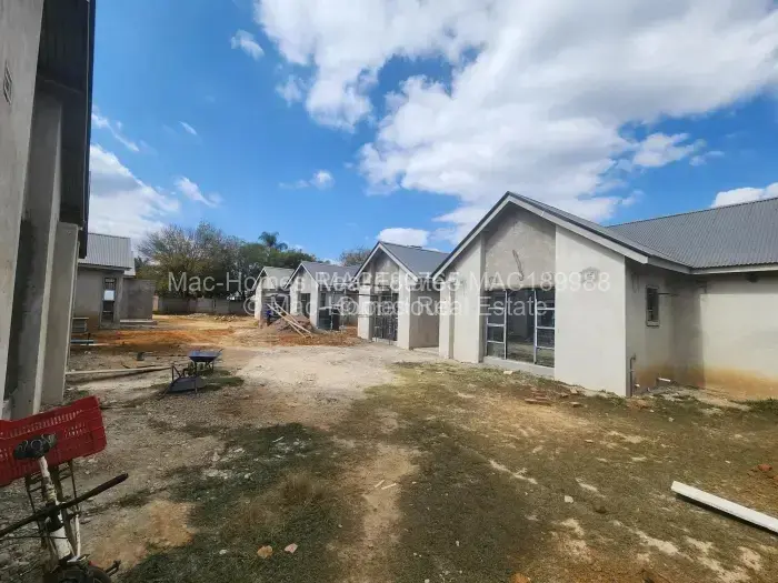 Townhouse/Cluster for Sale in Borrowdale West, Harare