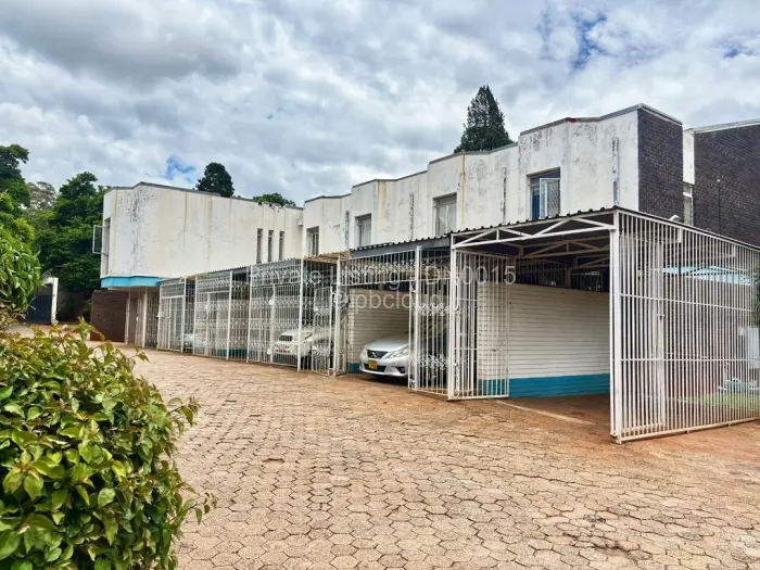 2 Bedroom Cottage/Garden Flat to Rent in Avondale, Harare
