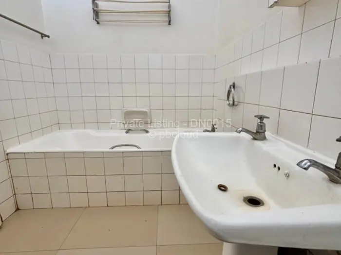 2 Bedroom Cottage/Garden Flat to Rent in Avondale, Harare