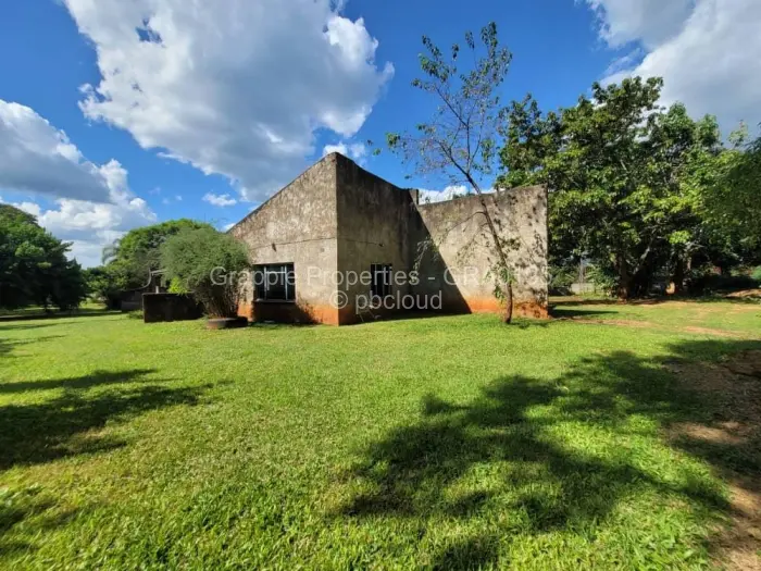 4 Bedroom House for Sale in Mandara, Harare