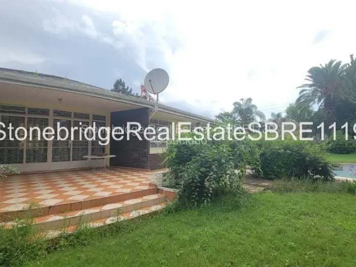 4 Bedroom House for Sale in Kumalo, Bulawayo