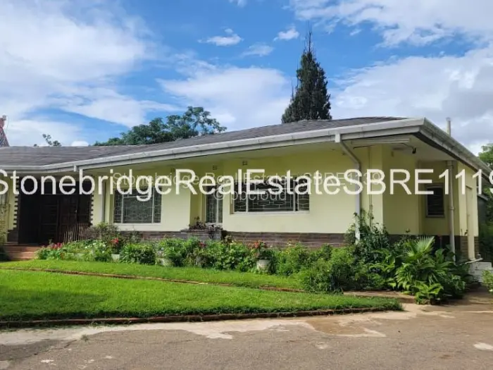 4 Bedroom House for Sale in Kumalo, Bulawayo