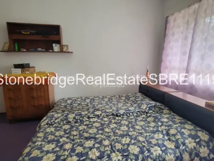 4 Bedroom House for Sale in Kumalo, Bulawayo