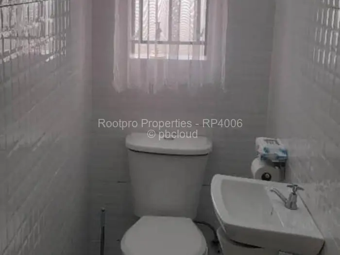 2 Bedroom Cottage/Garden Flat for Sale in Damofalls, Damofalls