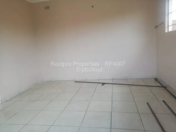 1 Bedroom House to Rent in Chipukutu Park, Ruwa
