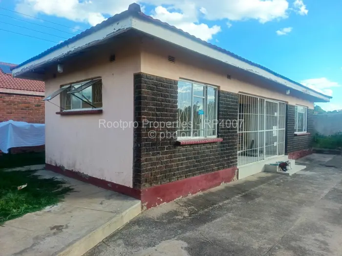 1 Bedroom House to Rent in Chipukutu Park, Ruwa