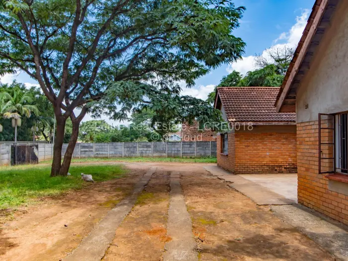 4 Bedroom House for Sale in Norton, Norton