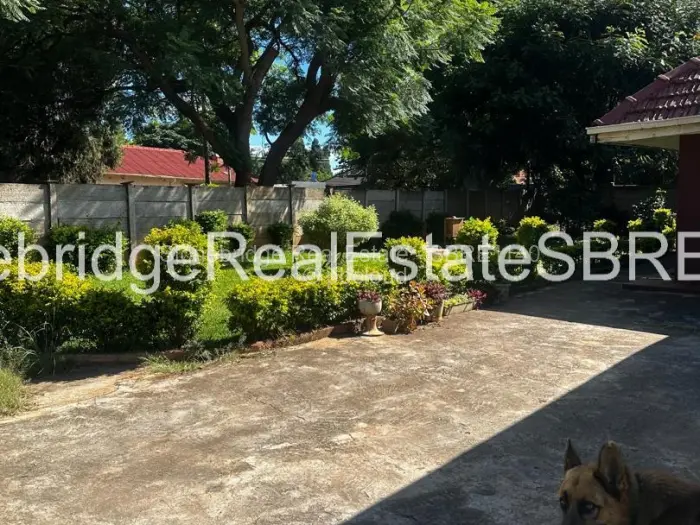 3 Bedroom House for Sale in Malindela, Bulawayo