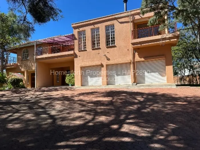 5 Bedroom House for Sale in Glen Lorne, Harare